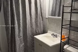 16340 NW 17th Ct, Miami Gardens, FL 33054 - Photo 4