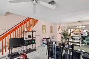 10413 NW 6th St, Pembroke Pines, FL 33026 - Photo 8