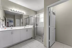 2484 SE 2nd St, Homestead, FL 33033 - Photo 20