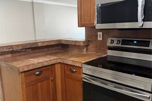 1913 S Ocean Dr, Hallandale Beach, FL 33009 - Photo 6