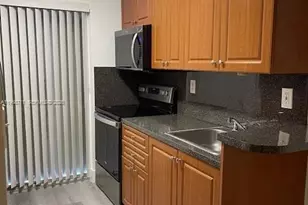 1852 SW 7th St, Miami, FL 33135 - Photo 14