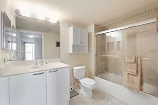 2101 Brickell Ave, Miami, FL 33129 - Photo 18