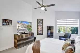 1287 NW 170th Terrace, Pembroke Pines, FL 33028 - Photo 18