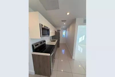 829 SW 18th Ave #311, Miami, FL 33135 - Photo 2