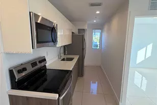 829 SW 18th Ave, Miami, FL 33135 - Photo 2
