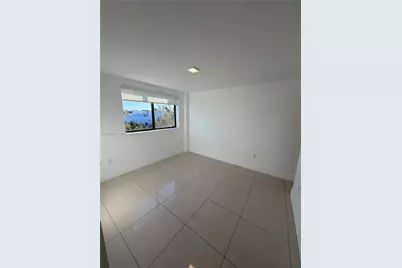 829 SW 18th Ave #311, Miami, FL 33135 - Photo 10