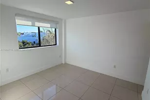 829 SW 18th Ave, Miami, FL 33135 - Photo 10