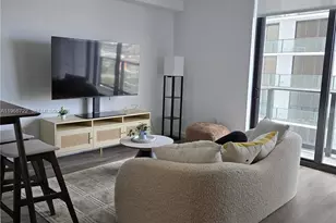 1642 NE 1st Ave, Miami, FL 33132 - Photo 4