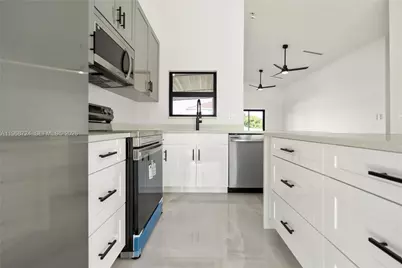 919 Columbus Blvd S, Lehigh Acres, FL 33974 - Photo 10