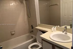 2811 N Oakland Forest Dr, Oakland Park, FL 33309 - Photo 22