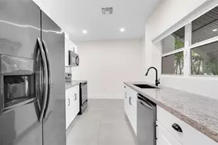 52 NW 47, Miami, FL 33127 - Photo 24