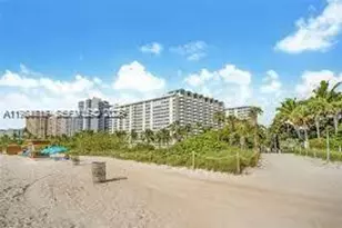 2899 Collins Ave, Miami Beach, FL 33140 - Photo 1