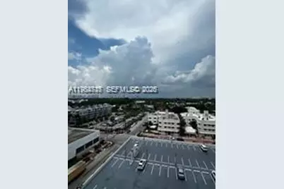 2899 Collins Ave #638, Miami Beach, FL 33140 - Photo 2