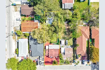 811 NW 24th Ct, Miami, FL 33125 - Photo 1