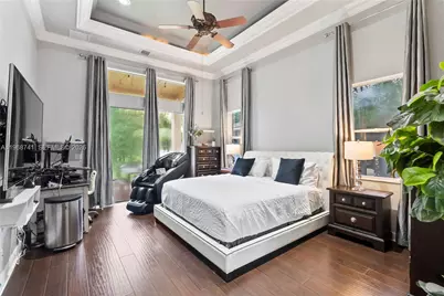 8346 SW 51st St, Davie, FL 33328 - Photo 6