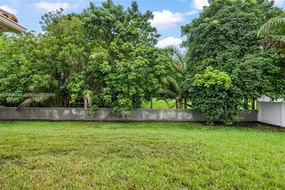 8346 SW 51st St, Davie, FL 33328 - Photo 34