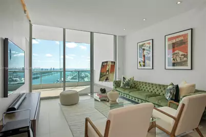 900 Biscayne Blvd #4307, Miami, FL 33132 - Photo 2