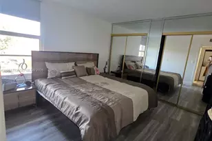 506 NW 87th Ave, Miami, FL 33172 - Photo 12