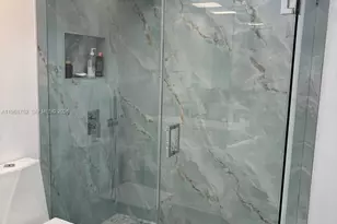 506 NW 87th Ave, Miami, FL 33172 - Photo 18