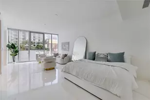 300 Biscayne Blvd Way, Miami, FL 33131 - Photo 8