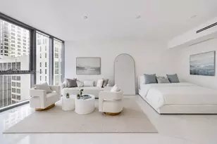 300 Biscayne Blvd Way, Miami, FL 33131 - Photo 2
