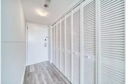 2000 NE 135th St #708, North Miami, FL 33181 - Photo 10