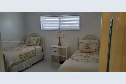 9720 S Hollybrook Lake Dr #303, Pembroke Pines, FL 33025 - Photo 10