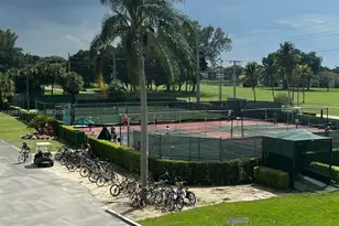 9720 S Hollybrook Lake Dr, Pembroke Pines, FL 33025 - Photo 22