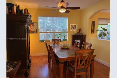 7469 NW 112th Pl, Doral, FL 33178 - Photo 6