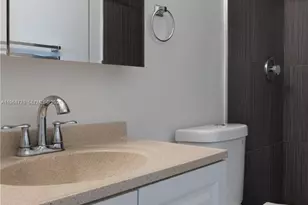 1290 NE 119th St, Miami, FL 33161 - Photo 10