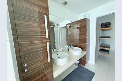 2020 N Bayshore Dr #3102, Miami, FL 33137 - Photo 24