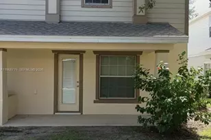 4717 Chatterton Way, Riverview, FL 33578 - Photo 2