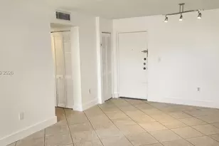 9440 W Flagler St, Miami, FL 33174 - Photo 10