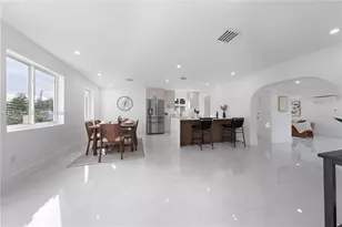 651 NW 9th St, Homestead, FL 33030 - Photo 6