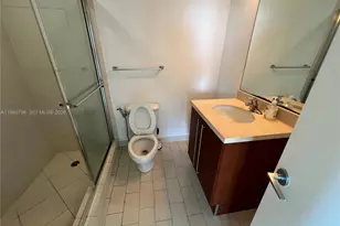 79 SW 12th St, Miami, FL 33130 - Photo 6