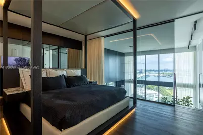 1040 Biscayne Blvd #2202, Miami, FL 33132 - Photo 26