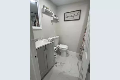 582 E 18th St #B, Hialeah, FL 33013 - Photo 6