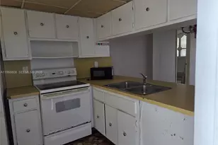 14155 SW 87th St, Miami, FL 33183 - Photo 2