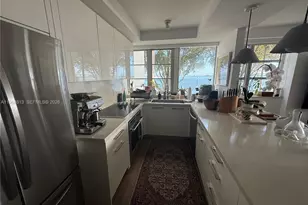 1430 Brickell Bay Dr, Miami, FL 33131 - Photo 6