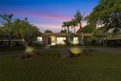 15200 SW 77th Ct, Palmetto Bay, FL 33157 - Photo 2