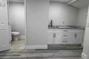 582 E 18th St, Hialeah, FL 33013 - Photo 2