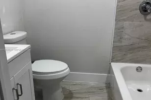 582 E 18th St, Hialeah, FL 33013 - Photo 8