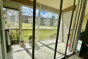 8960 S Hollybrook Blvd, Pembroke Pines, FL 33025 - Photo 4