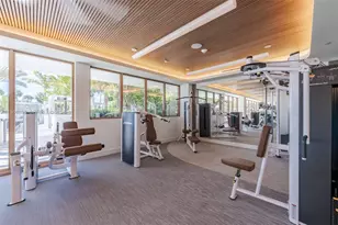 3900 Alton Rd, Miami Beach, FL 33140 - Photo 26