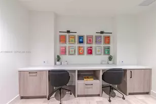 3900 Alton Rd, Miami Beach, FL 33140 - Photo 30