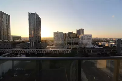 11 NE 6 St #2114, Miami, FL 33132 - Photo 12