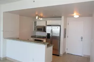 601 NE 36th St, Miami, FL 33137 - Photo 2