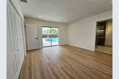 11101 NW 19th St, Pembroke Pines, FL 33026 - Photo 32