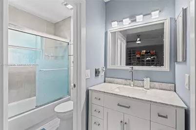 1621 SE 30th St #-, Homestead, FL 33035 - Photo 12