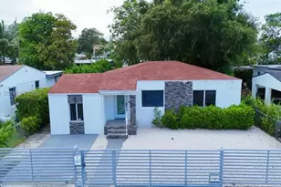 231 NW 44th St, Miami, FL 33127 - Photo 12